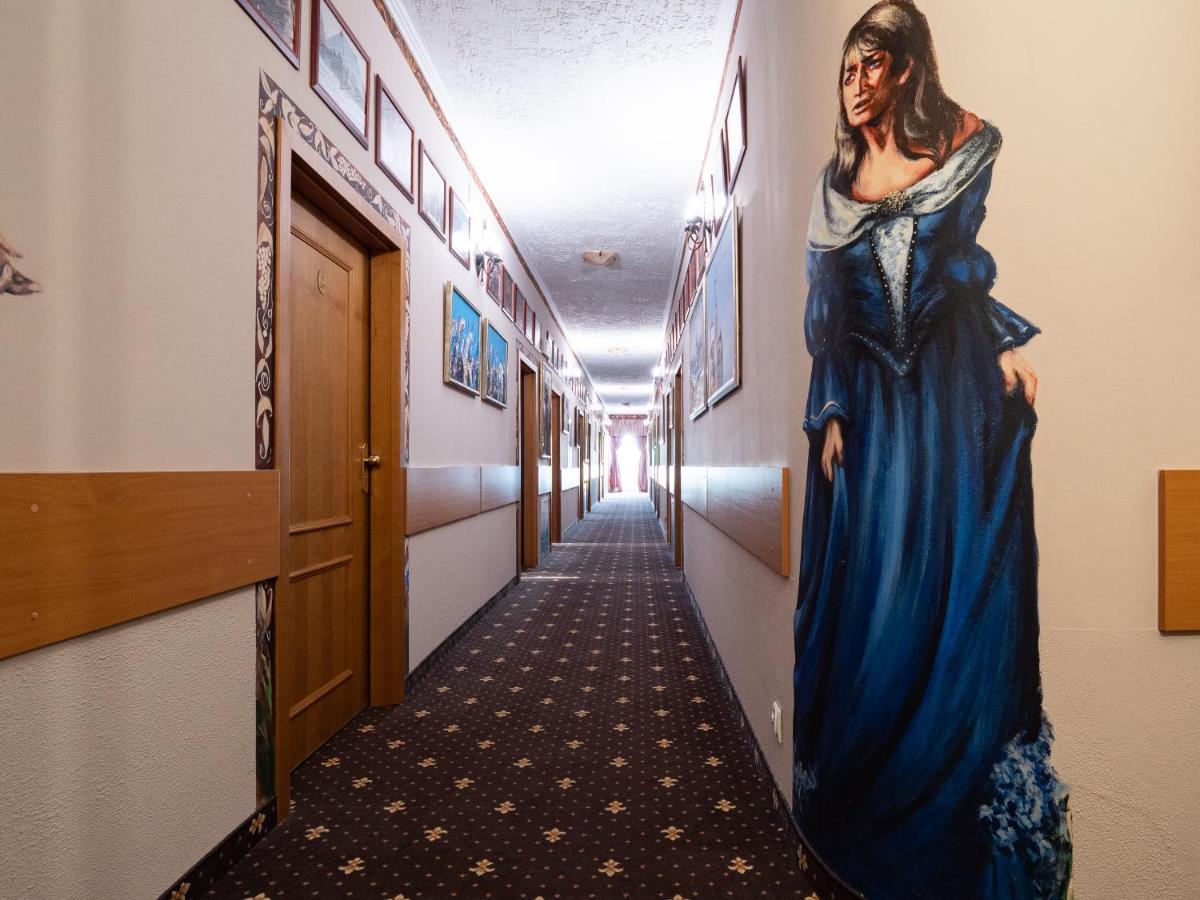 Hotel Trylogia Zielonka  Εξωτερικό φωτογραφία